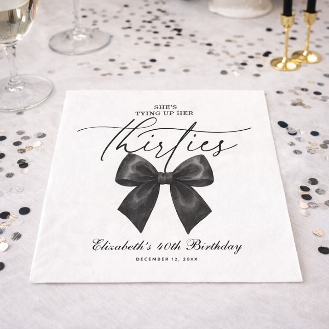 Guardanapo De Papel Black Bow Tying Up Her Thirties 40th Birthday (Black Bow Tying Up Her Thirties 40th Birthday Napkins)