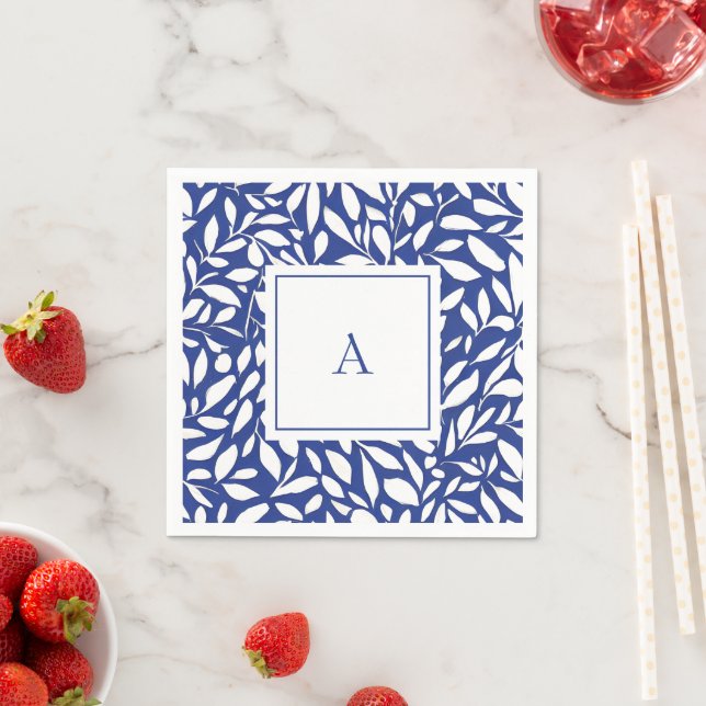 Guardanapo De Papel Blue and White Monogram Leaf Pattern (Insitu)