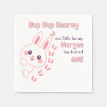 Boneco de Cartoon girando primeiro aniversario de 