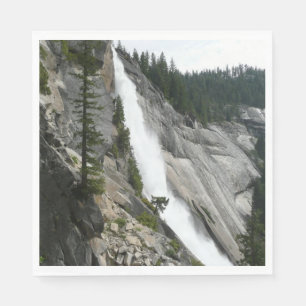 Guardanapo De Papel Cachoeira Nevada no Parque Nacional de Yosemite
