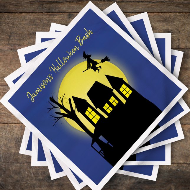 Guardanapo De Papel Casa Assombrada e Bruxa Voadora com Lua (Personalized haunted house Halloween napkin with moon and witch silhouette.)