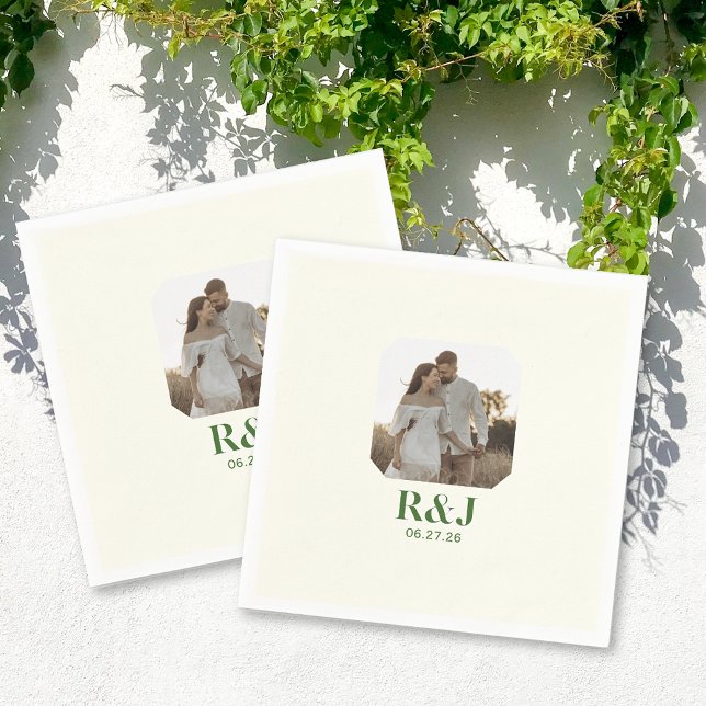 Guardanapo De Papel Casal De Casamento Adicionar Foto Monograma Verde (Wedding Couple Add Photo Green Monogram Napkins)