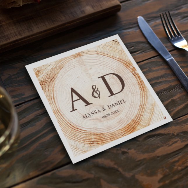 Guardanapo De Papel Casamento de Monograma da árvore rustica personali (Personalized monogram rustic wood wedding napkins. Customizable initials, names and wedding date)