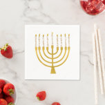 Guardanapo De Papel Casamento de Velas Festivas Menorah Hanukkah Celes<br><div class="desc">Velas de folha de ouro falsa para a comemoração de Chanucá. A ilustração menorah Whimsical com estrelas brancas cobria velas celestiais em um falso suporte de velas menorah dourada. Menorah elegante casamento estrelado Hanukkah ilustrava presentes de design e produtos de papel.</div>