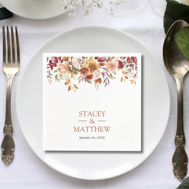 Guardanapo De Papel Casamento Floral Boho Neutro Rústico (Rustic neutral boho floral napkins add warm earthy charm to wedding tables.)