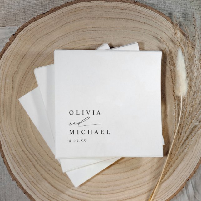 Guardanapo De Papel Casamento Moderno Simples Elegante Preto e Branco (Black and white wedding napkins with handwritten script names and date, modern minimalist style)