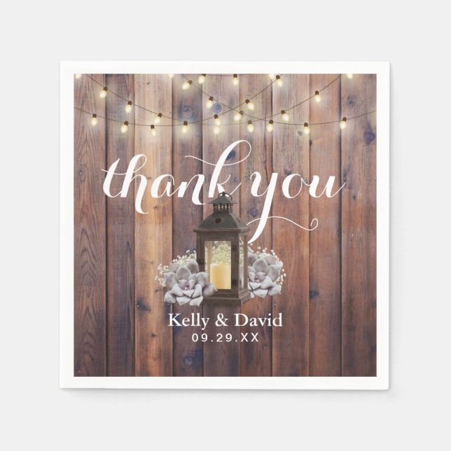 Guardanapo De Papel Casamento Rústico Barn Lanterna e Luzes de Cordas (Frente)