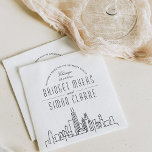 Guardanapo De Papel Chicago Deco Skyline | Evento de Casamento Napkins<br><div class="desc">Um conjunto único de guardanapos jantados com o horizonte do horizonte, adaptado especificamente ao seu futuro casamento na bela cidade de Chicago, Illinois. Eles apresentam uma saudação no topo, seguida pelo nome e data da cidade. Esta é seguida pelos nomes da noiva e do noivo em uma fonte única e...</div>