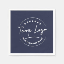 Com a marca do logotipo ou imagem corporativa no M