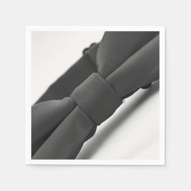 Guardanapo de papel com gravata borboleta preta el (Frente)
