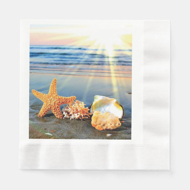 Guardanapo De Papel Conchas marítimas e estrelas-do-mar na praia (Frente)