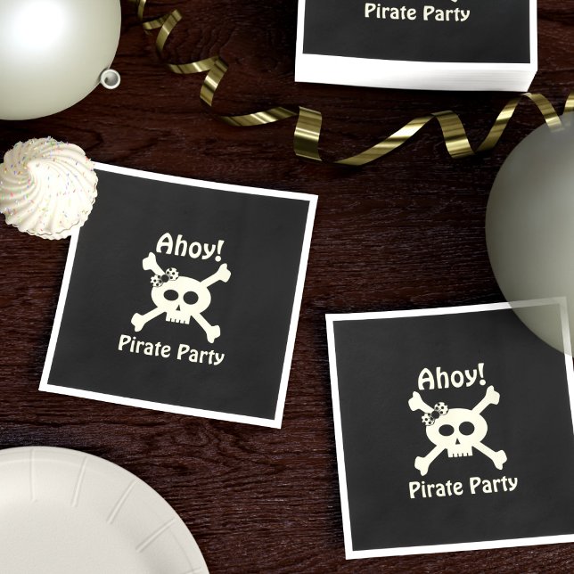 Guardanapo De Papel Crânio e Crossbones Pirata Negra Napkins (Ahoy Me Lovelies! Here's cute pirate skull and crossbones with a spotted hair bow paper napkins. )