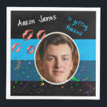 Guardanapo De Papel De Jantar Atividade divertida para despedida de solteiro<br><div class="desc">Você está organizando uma despedida de solteiro? Bem,  você precisará de algumas coisas para a festa. Aqui você pode encontrar camisetas combinando para sair,  além de uma especialmente para o noivo.</div>