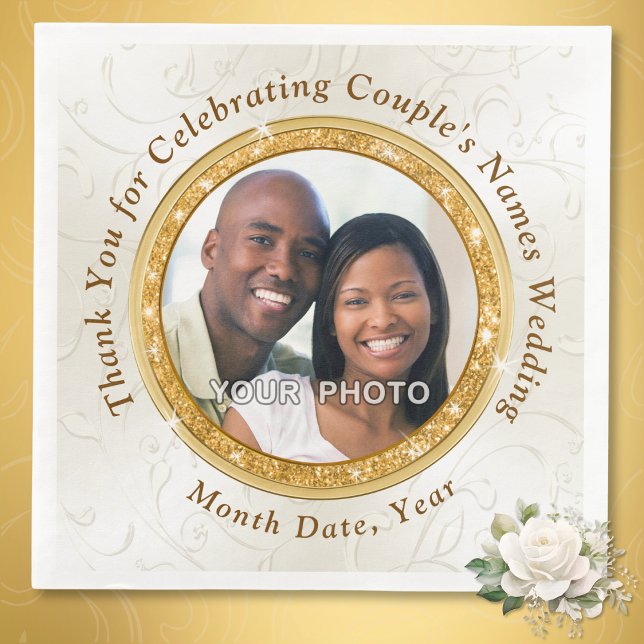 Guardanapo De Papel De Jantar Casamento Impresso Personalizado Napkins com Foto, (Photo wedding napkins.  Personalized wedding paper napkins. Gold and Ivory wedding theme. Picture.)
