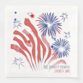 Guardanapo De Papel De Jantar Fogos de artifício de cor vermelha e azul em branc
