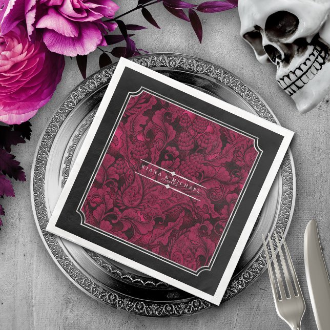 Guardanapo De Papel De Jantar Gothic Paisley Frame Burgundy ID866 (Criador carregado)