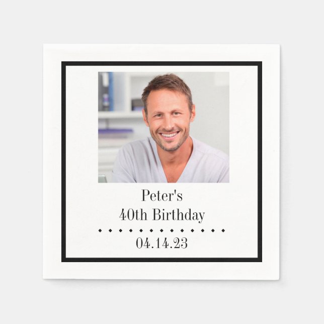 Guardanapo de papel do aniversário feito sob (Frente)