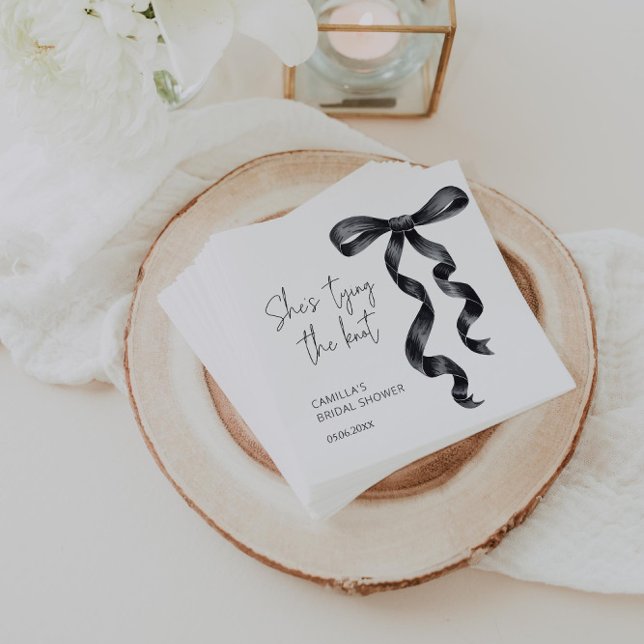 Guardanapo De Papel Ela é Casando Chá de panela Arco Negro (Criador carregado)