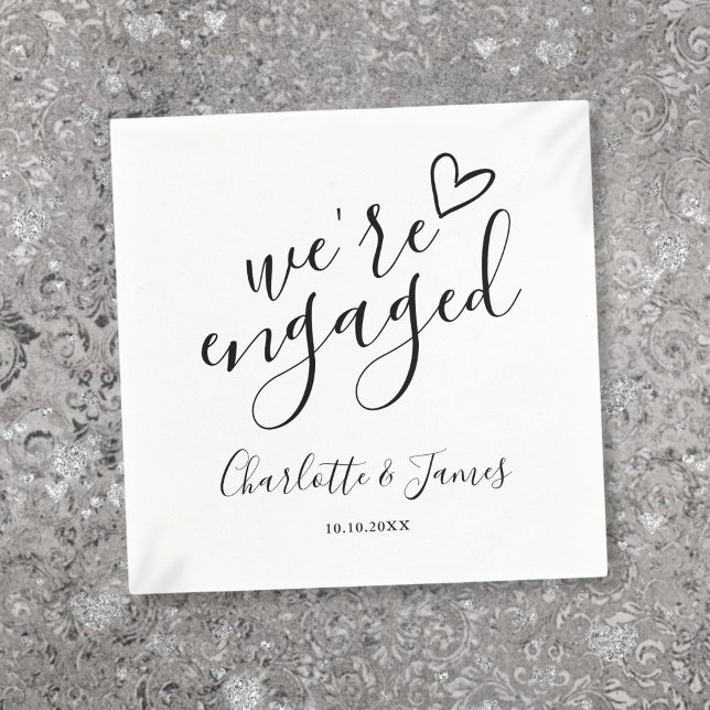 Guardanapo De Papel Estamos comprometidos com Festa de noivado preto e (We're Engaged Engagement Party Black And White Napkins)