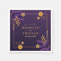 Estética Floral Roxa e Dourada para Casamento
