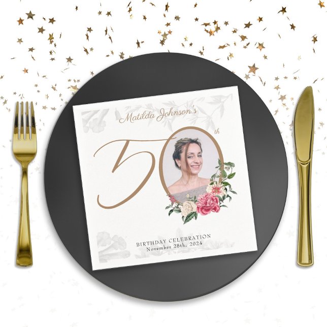 Guardanapo De Papel Foto Personalizada De Folhagem Floral Elegante 50º (Elegant 50th Birthday Floral Foliage Custom Photo Napkins)
