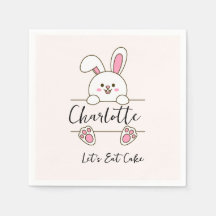 Garotinha Fofa de Rosa - Comamos Bolo de Aniversár