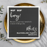 Guardanapo De Papel Grupo de Parada do Solteiro de Hooray Sip Preto e<br><div class="desc">Minimalista a preto e branco 'Sip,  sip,  Hooray!' Coquetel Personalizado Engraçado Napkins para Despedida de Solteiro | Guardanapos Pretos Personalizados com Nomes e Data Também é possível alterar a cor do texto e do fundo. Roteiro divertido 'Porque nenhuma história de excelente começou com alguém bebendo Coca.'</div>