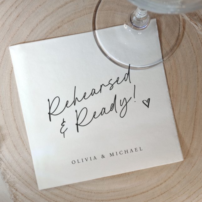 Guardanapo De Papel Jantar de Ensaios Ensaiado & Pronto Preto e Branco (Black and white rehearsal dinner napkins. Modern trendy rehearsed and ready napkins. Love note)