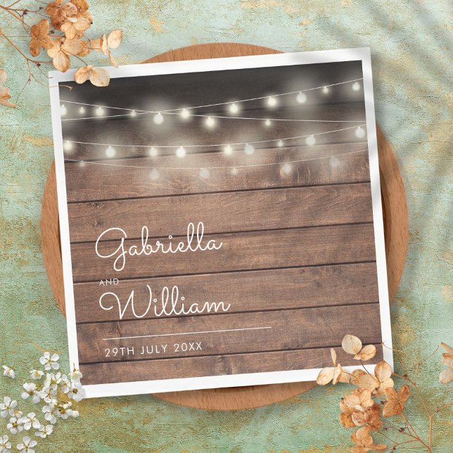 Guardanapo De Papel Luzes de Corda Celeiro Rústico Madeira Letra Elega (String Lights Rustic Barn Wood Elegant Script Napkins)