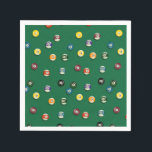Guardanapo De Papel Mesa de Piscina do Game Night Birthday Billiards<br><div class="desc">Este padrão apresenta bolas desenhadas à mão 1-15, sólidos e listras evocando a competição clássica.</div>