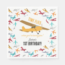 Moscas de primeiro aniversario de Aviões Amarelas