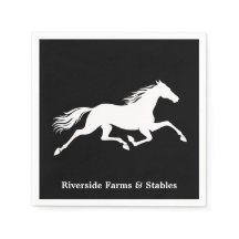Nome de estábulo de cavalos equestres Preto