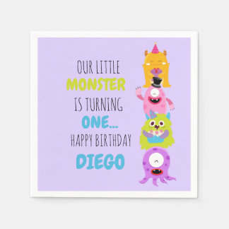 Guardanapo De Papel Nosso Pequeno Monstro está transformando um Napkin