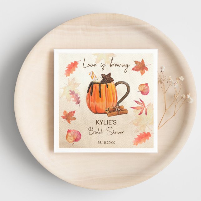 Guardanapo De Papel O amor está fervilhando monograma de casamento de  (Love is brewing fall bridal shower monogrammed printed napkins pumpkin mug spices maple leaves)