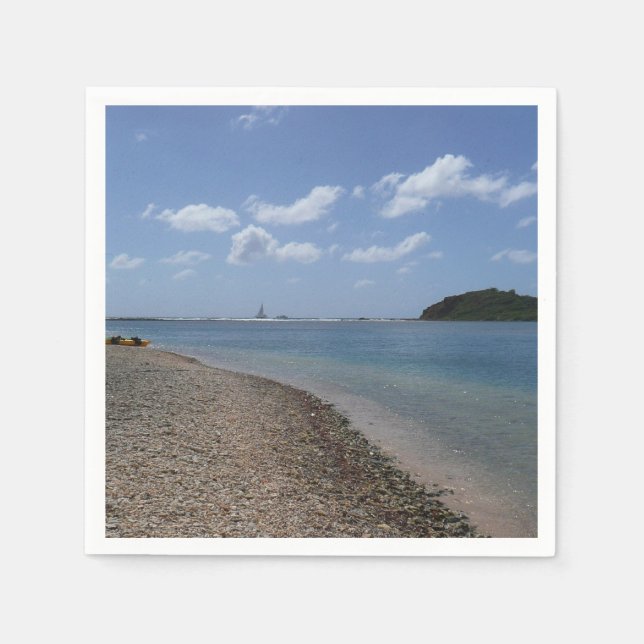 Guardanapo De Papel O veleiro à distância na Rua. (Frente)