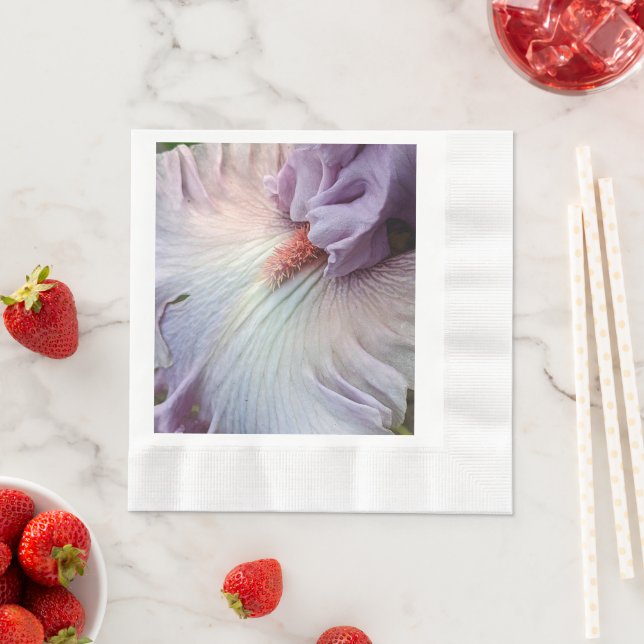 Guardanapo De Papel Pale Purple Iris Floral Napkins (Insitu)