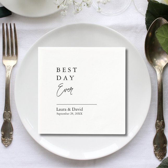 Guardanapo De Papel Papelaria de Casamento Minimalista Dia Mais Feliz  (Personalized Best Day Ever napkins add joyful charm to minimal wedding tables.)