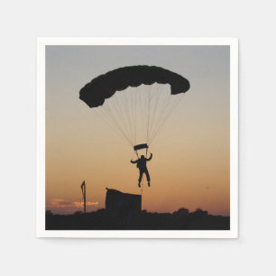 Guardanapo De Papel Pára-quedas do Skydiver no mergulhador do céu do