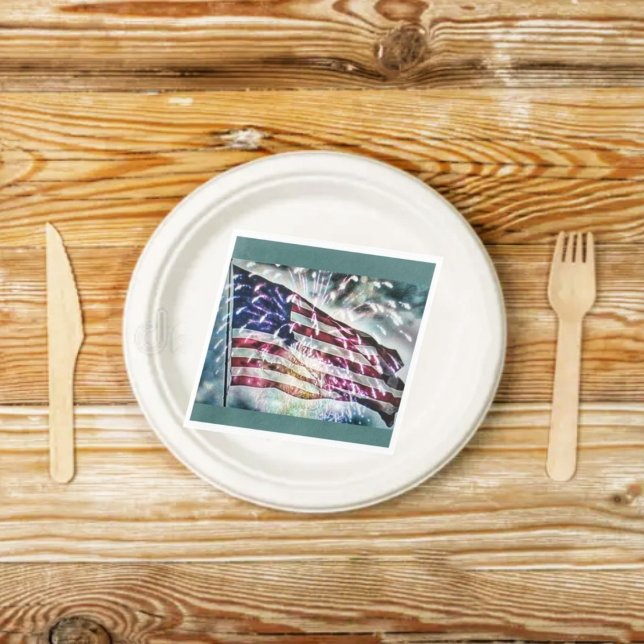 Guardanapo De Papel Plano de fundo do Fireworks (These Fireworks Backdrop paper napkins, are just the thing, for a patriotic-themed outdoor meal!)