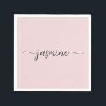 Guardanapo De Papel Script Minúsculo Monograma Rosa Bege Minimalista F<br><div class="desc">Guardanapo de papel personalizado minimalista feminino simples e limpo com monograma em rosa bege. Este design apresenta seu primeiro nome em uma linda tipografia de assinatura com estilo de letra manuscrita e rabiscos (ou caligrafia) em fundo rosa poeira ou rosa bege pastel. São fáceis de personalizar. Ótimo para aniversário, casamento,...</div>