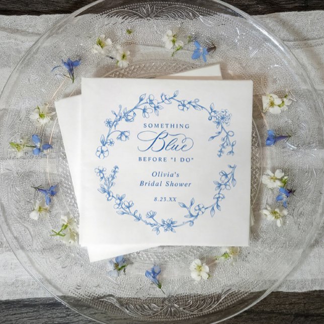 Guardanapo De Papel Something Blue French Toile Wreath Bridal Shower (Blue and white wildflower bridal shower napkins with French vintage toile design)