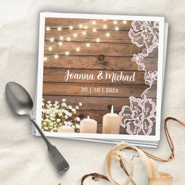 Guardanapo De Papel String Lights Lace Sr. e Sra. Rustic Wood Wedding (Criador carregado)