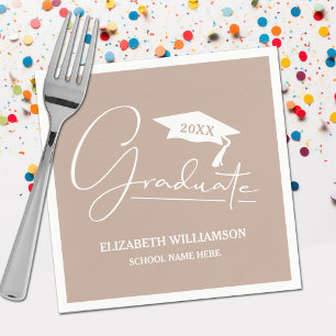 Guardanapo De Papel Taupe de Boné de formatura de Script Branco