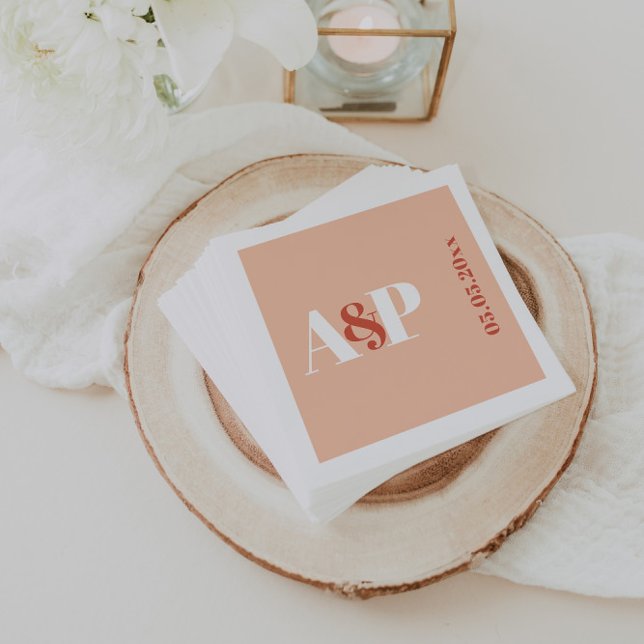 Guardanapo De Papel Terracotta Peach Tipografia Casamento Monograma (Stylish typography peach and terracotta monogram initials wedding napkin design)
