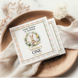 Guardanapo De Papel Um coelho da Páscoa está virando um primeiro anive