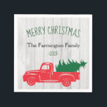Guardanapo De Papel Vintage Rustic Persontic Christmas Napkins<br><div class="desc">Vintage Rustic Personalised Paper Napkins apresenta um caminhão de coleta vermelho vintage com uma árvore de Natal no fundo. Lenha rustica de madeira,  personalize com sua família ou nome comercial. Parte de uma coleção.</div>