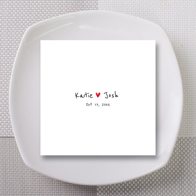 Guardanapos de casamento brancos com nomes escrito (White Wedding Napkins with Black Handwritten Names)