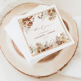 Guardanapos de casamento com flores de jardim Boho