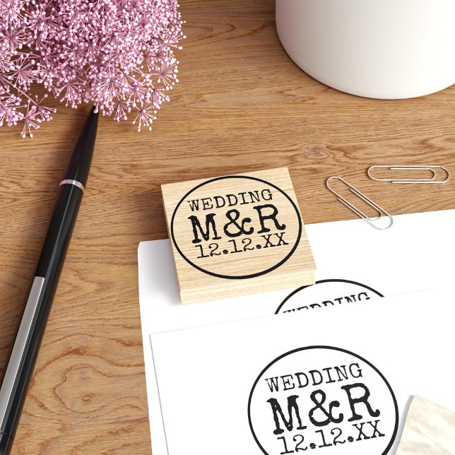 Guardar O Carimbo De Borracha De Tipo De Máquina D (Add your initials and wedding date to this typewriter font Save the Date rubber stamp)