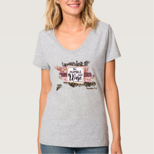 Guarde ou design seu - Provérbios 11:2 T-Shirt